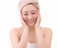 肌トラブルを改善できるパウダータイプの酵素洗顔の使い方とは？